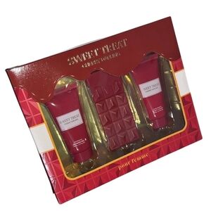 MCH: Sweet Treat 3pc. Perfume & Skincare Set - Red
